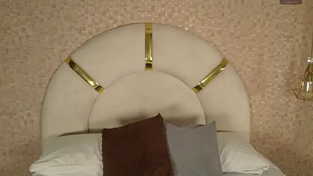 aria sm online show from 11.15.25