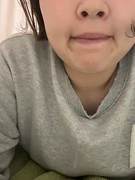 Snapshot of IAAAOKKK chatting on 12.14.25 IAAAOKKK online show from 12.14.25