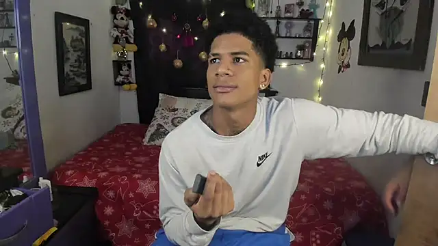 JUANBIGCOCK21CM online show from 12.20.25