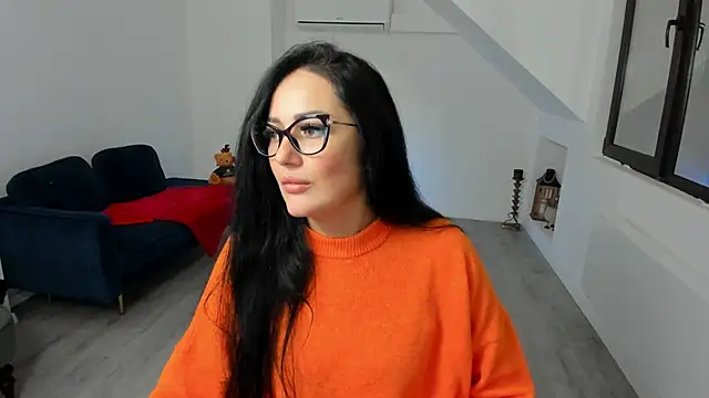 AnyaEvy online show from 12.17.25