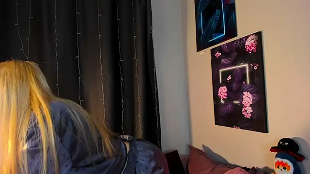 desperate ramona online show from 11.19.25