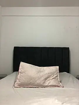 Vianca Costt online show from 04.16.26