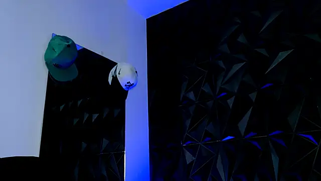 Maxwell Dupont online show from 11.20.25