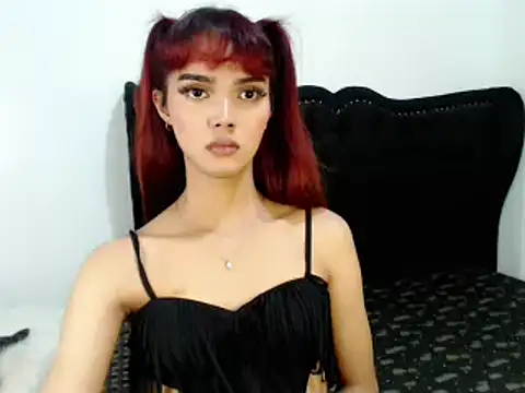 Snapshot of Goddes_Trexa chatting on 11.18.25 Goddes Trexa online show from 11.18.25