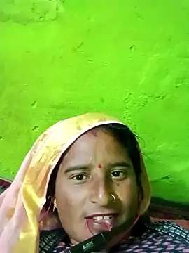 Quin love143 online show from 11.30.25