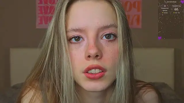 TiffinyMergist online show from 01.07.26