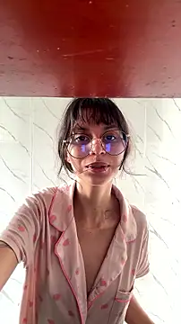 Tamara Aluna  online show from 08.06.26