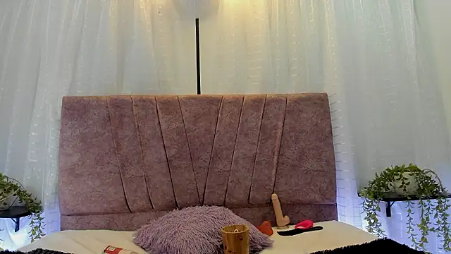 Victoriaa Anderson online show from 03.10.26