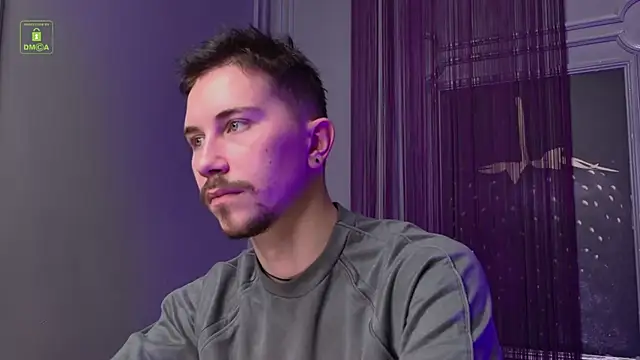 IskellaEvans online show from 11.17.25