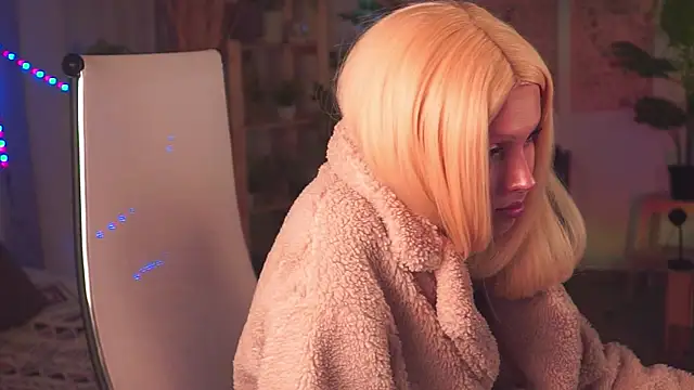 FrancescaCavaliere online show from 11.27.25