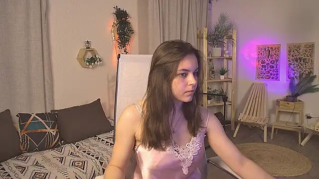 FrancescaCavaliere online show from 04.06.26