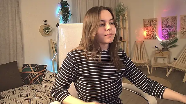 FrancescaCavaliere online show from 05.06.26
