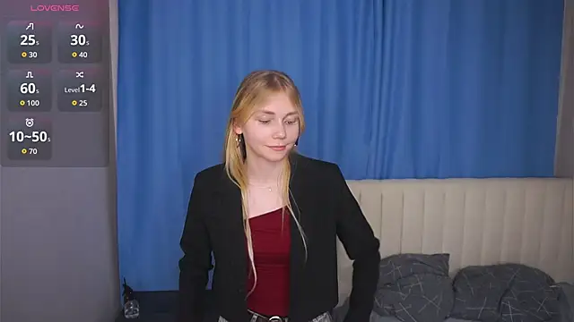 UnDesiga online show from 11.27.25