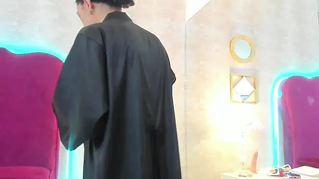 EllaEvanz online show from 02.01.26