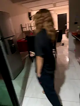 latinahorny11 online show from 11.19.25