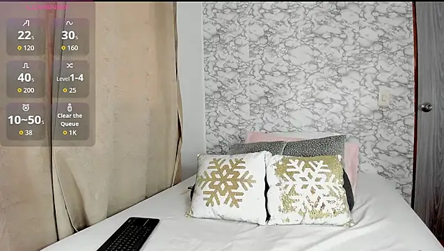 sofiaalarson online show from 12.16.25