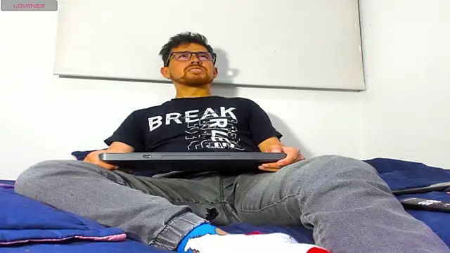 Prince1 dark online show from 01.10.26