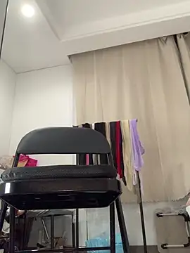 hoho-is online show from 04.17.26