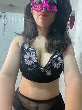 Red Queen 11 online show from 11.21.25