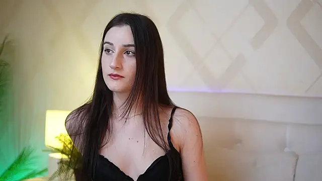 JadeHasy online show from 11.26.25