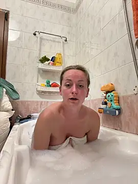 NaughtyAmore online show from 11.19.25