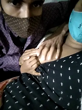 Snapshot of desiXcouple97 chatting on 12.17.25 desiXcouple97 online show from 12.17.25