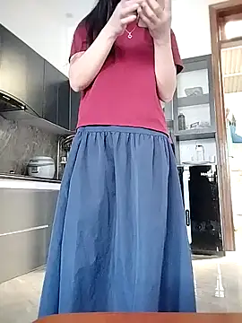   Anna    online show from 01.13.26