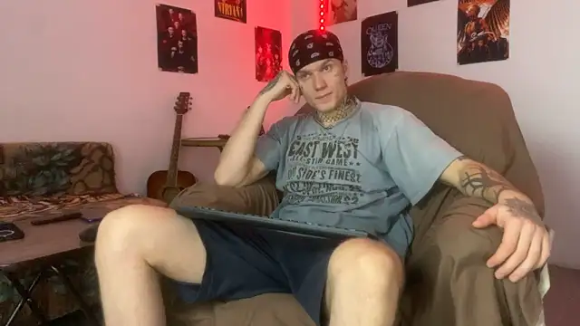 Huntall77 online show from 12.20.25