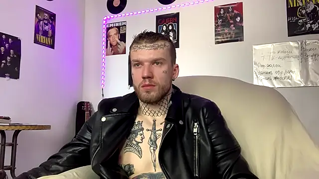 Huntall77 online show from 02.26.26