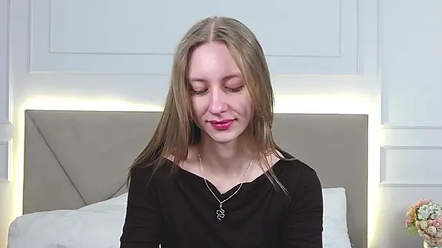 Snapshot of RachaelCute chatting on 02.01.26 RachaelCute online show from 02.01.26