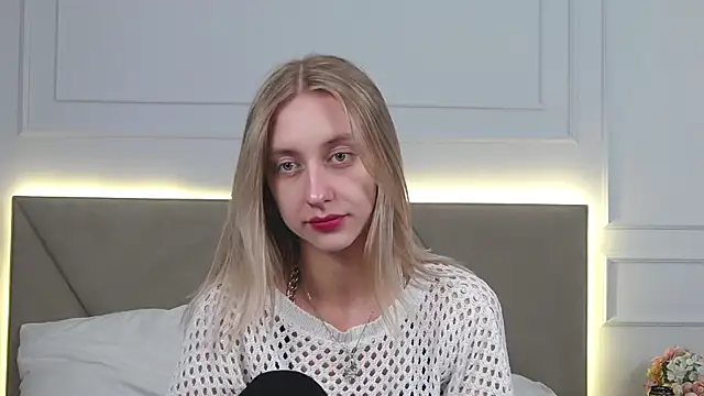 Snapshot of RachaelCute chatting on 02.06.26 RachaelCute online show from 02.06.26