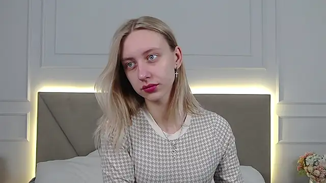 Snapshot of RachaelCute chatting on 02.19.26 RachaelCute online show from 02.19.26