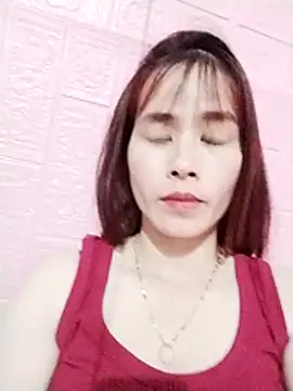 Swan-white123 online show from 11.22.25