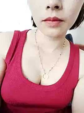 Swan-white123 online show from 12.15.25