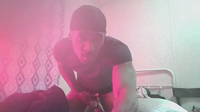 Snapshot of thatsmynega chatting on 11.11.25 thatsmynega online show from 11.11.25