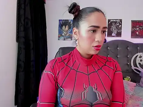 lunabritton1 online show from 12.01.25