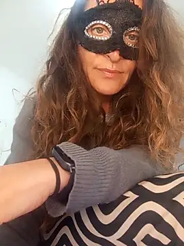 Giorgia13 online show from 11.23.25