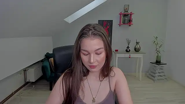 LouannaHart online show from 02.03.26