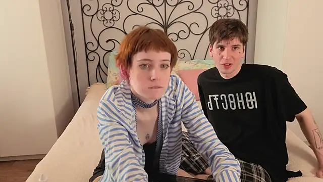 Danny loves Mary online show from 04.11.26