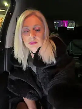 HOTLadyluna online show from 02.27.26