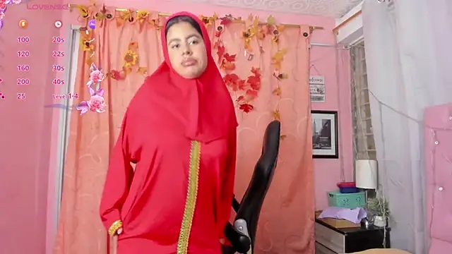 NaylaAbadi online show from 01.19.26