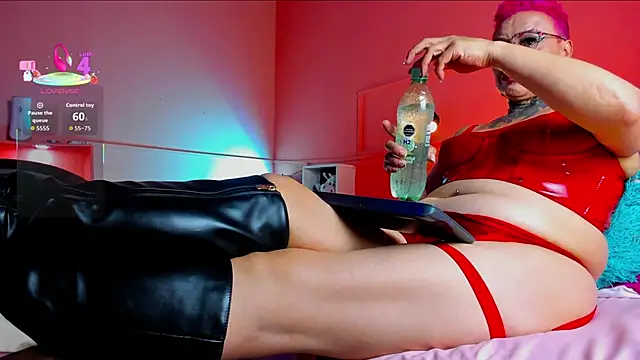 MATURE HARDCORE online show from 12.19.25