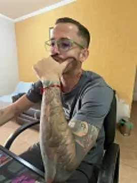 Lucasjandre online show from 05.17.26