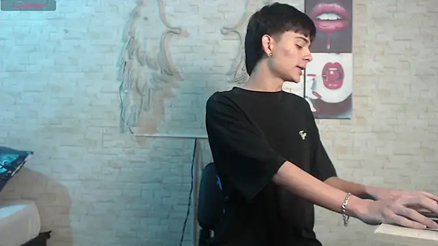 axel milo kairo and noa online show from 02.17.26