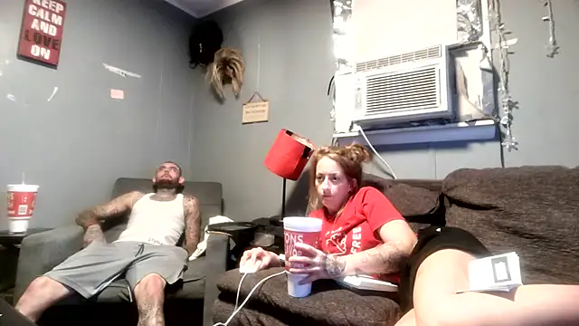Snapshot of sexxxilexxxi44 chatting on 05.29.26 sexxxilexxxi44 online show from 05.29.26