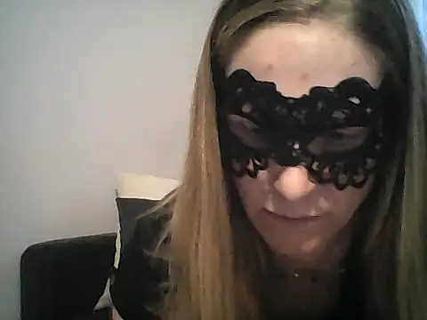 MelleEloa online show from 12.05.25