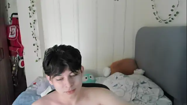 Snapshot of Felix_kitty chatting on 02.18.26 Felix kitty online show from 02.18.26