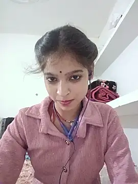 Mohnicute online show from 05.22.26