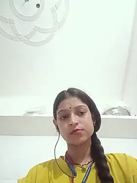 Mohnicute online show from 07.08.26