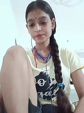 Mohnicute online show from 07.31.26
